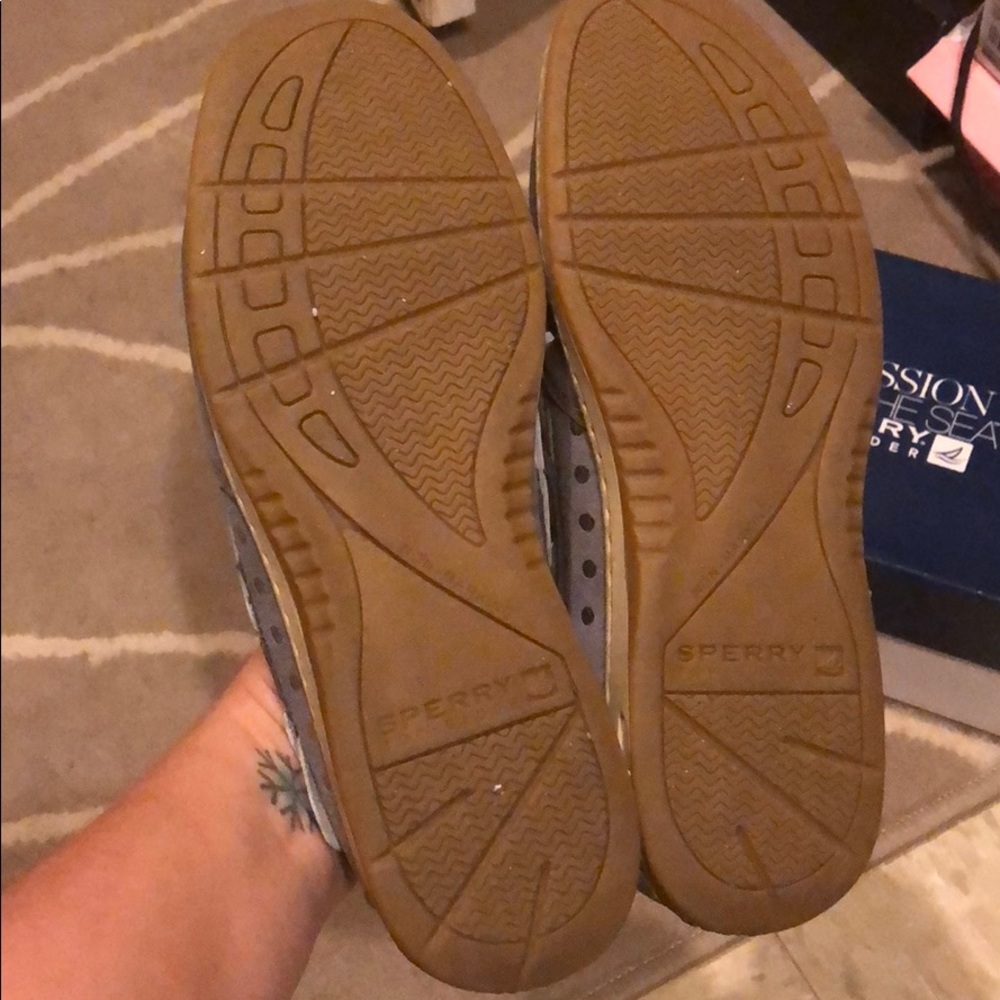 Sperry shoes - Picture 3 of 7